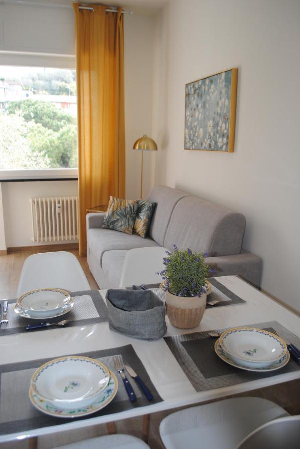 Raggio Di Sole - Pool, Tennis, Parking, Sea View & Relax Rapallo Exterior photo